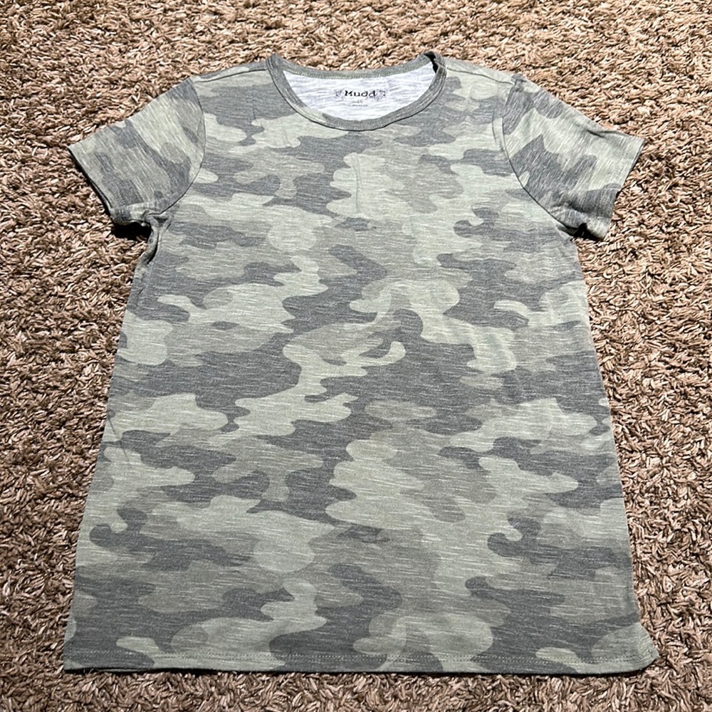 Mudd tee
